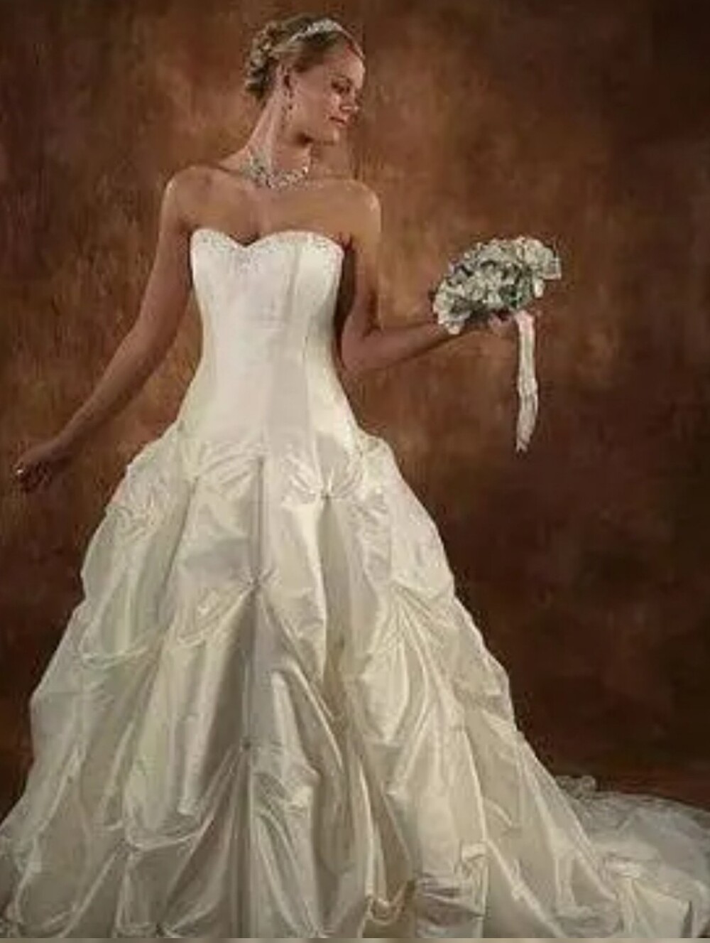 David's Bridal Ivory taffeta Strapless ball gown pearls beaded pickup Dress 14W